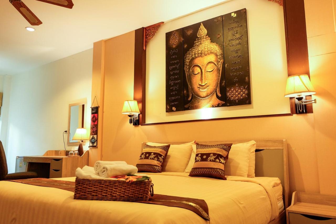 Qg Resort Bangkok Bagian luar foto