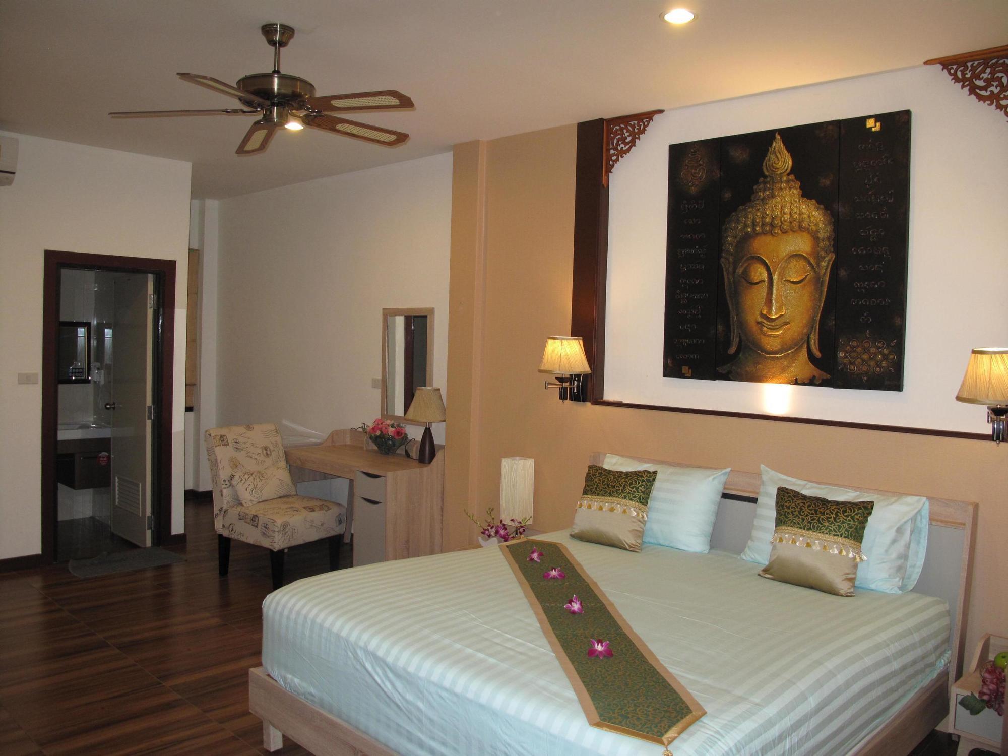 Qg Resort Bangkok Bagian luar foto