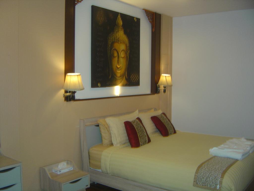 Qg Resort Bangkok Bagian luar foto